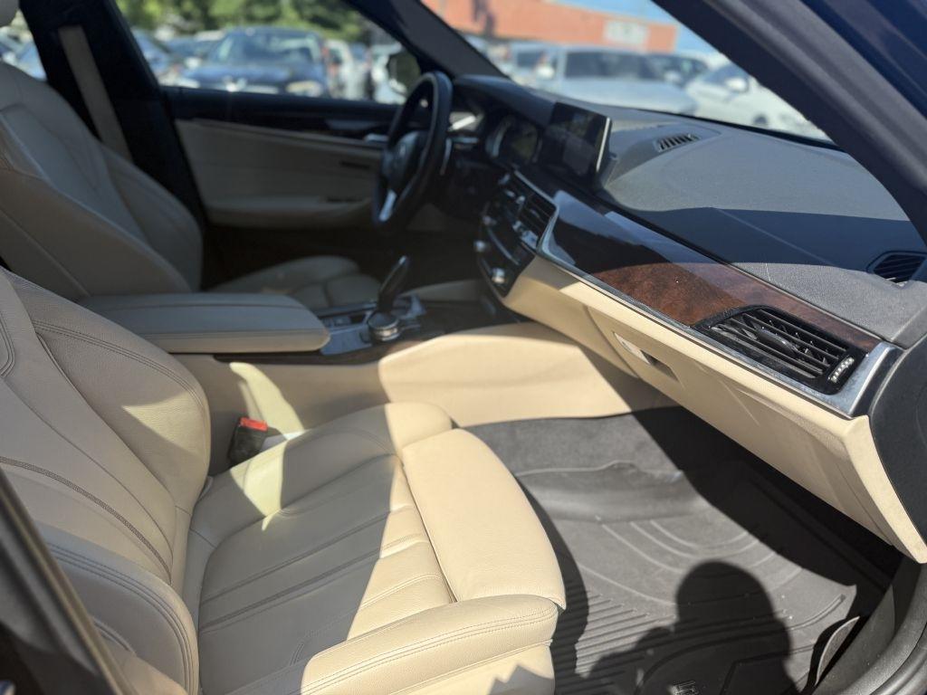 BMW 5 Series 540i Sedan 2018