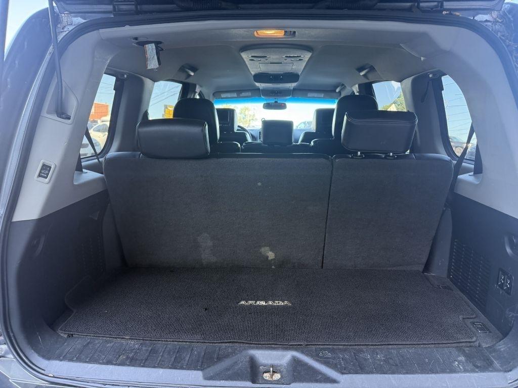 Nissan Armada 2WD 4dr SL 2013