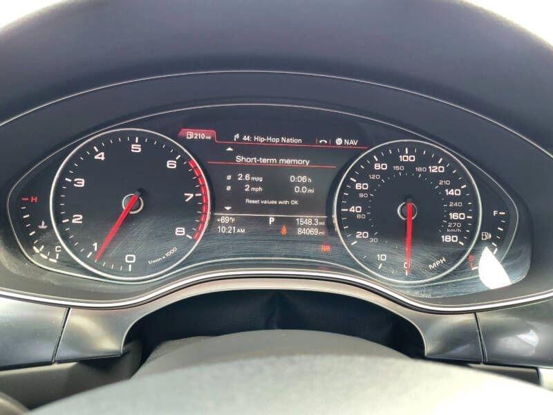 Audi A6 4dr Sdn FrontTrak 2.0T Premium Plus 2012