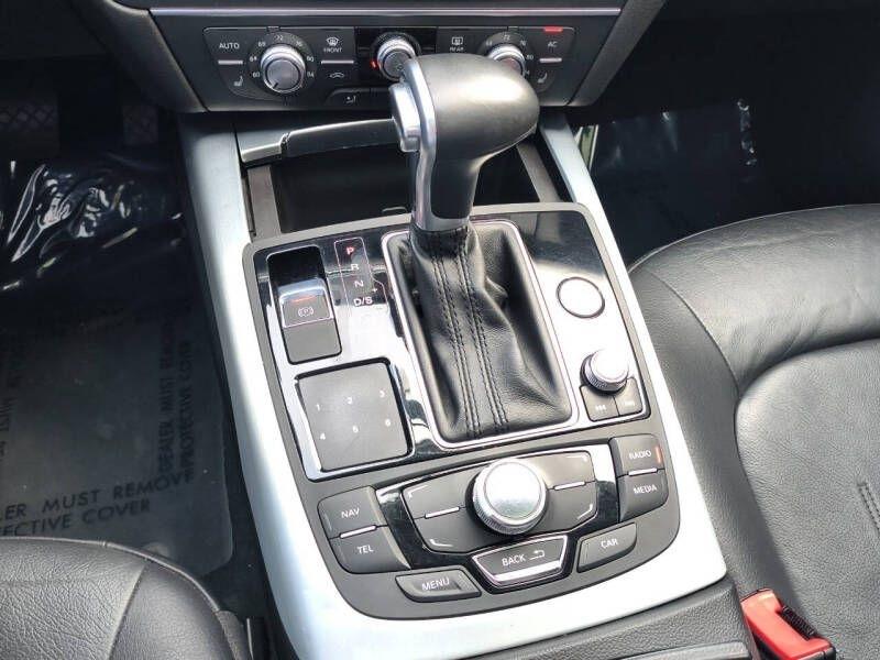 Audi A6 4dr Sdn FrontTrak 2.0T Premium Plus 2012