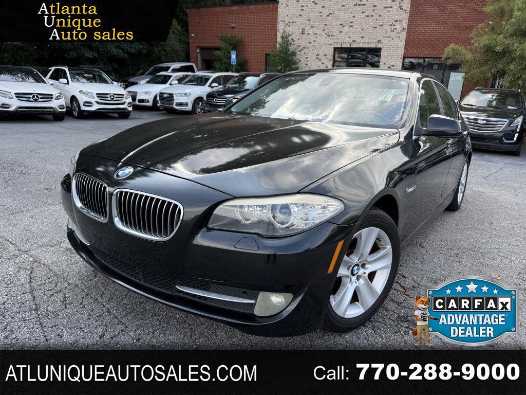 BMW 5 Series 4dr Sdn 528i RWD 2011