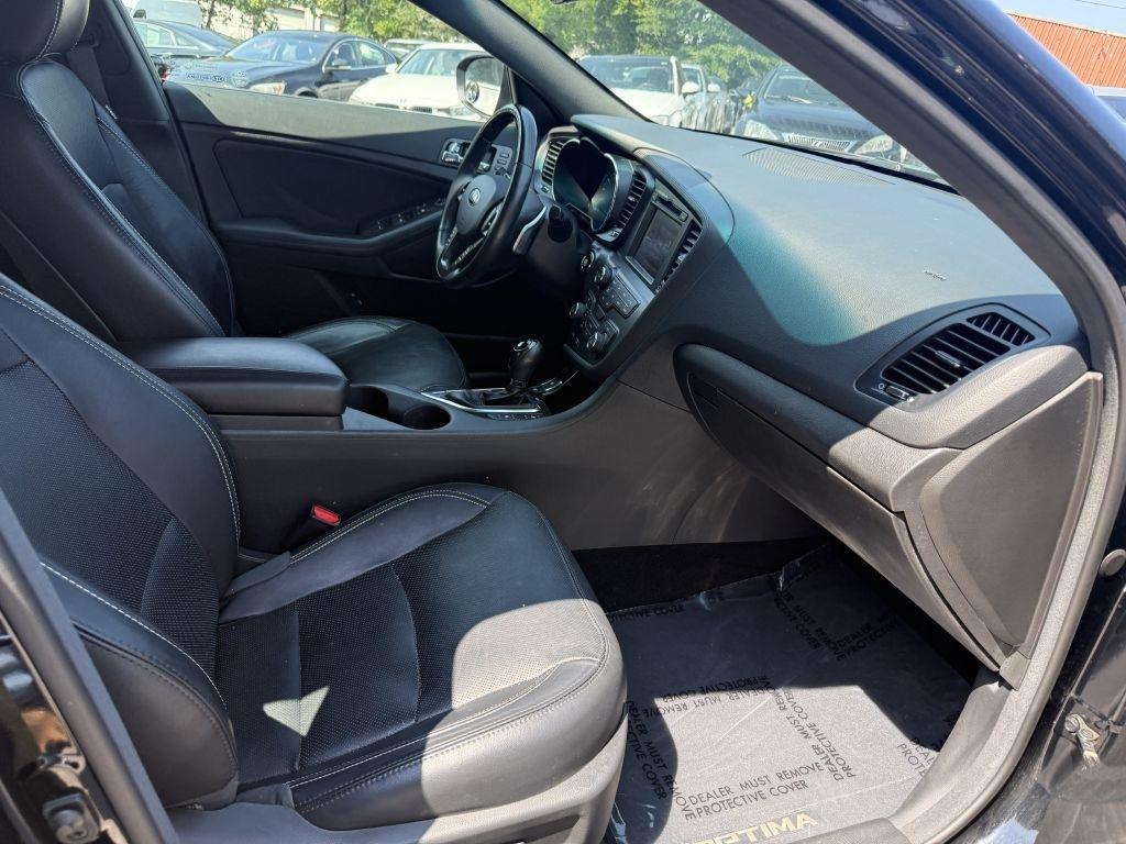 Kia Optima 4dr Sdn SX w/Limited Pkg 2013