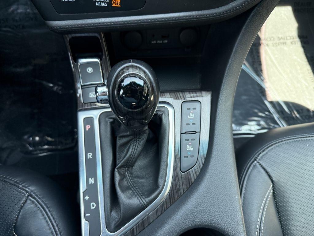 Kia Optima 4dr Sdn SX w/Limited Pkg 2013