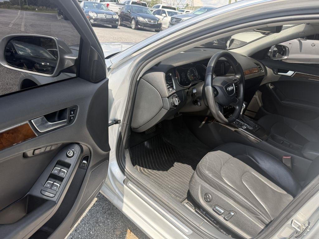 Audi A4 4dr Sdn Auto quattro 2.0T Premium Plus 2013