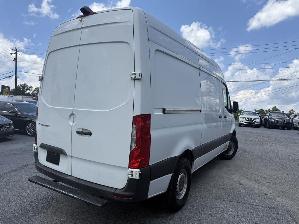 Mercedes-Benz Sprinter Cargo Van 2500 Standard Roof V6 144" Worker RWD 2017