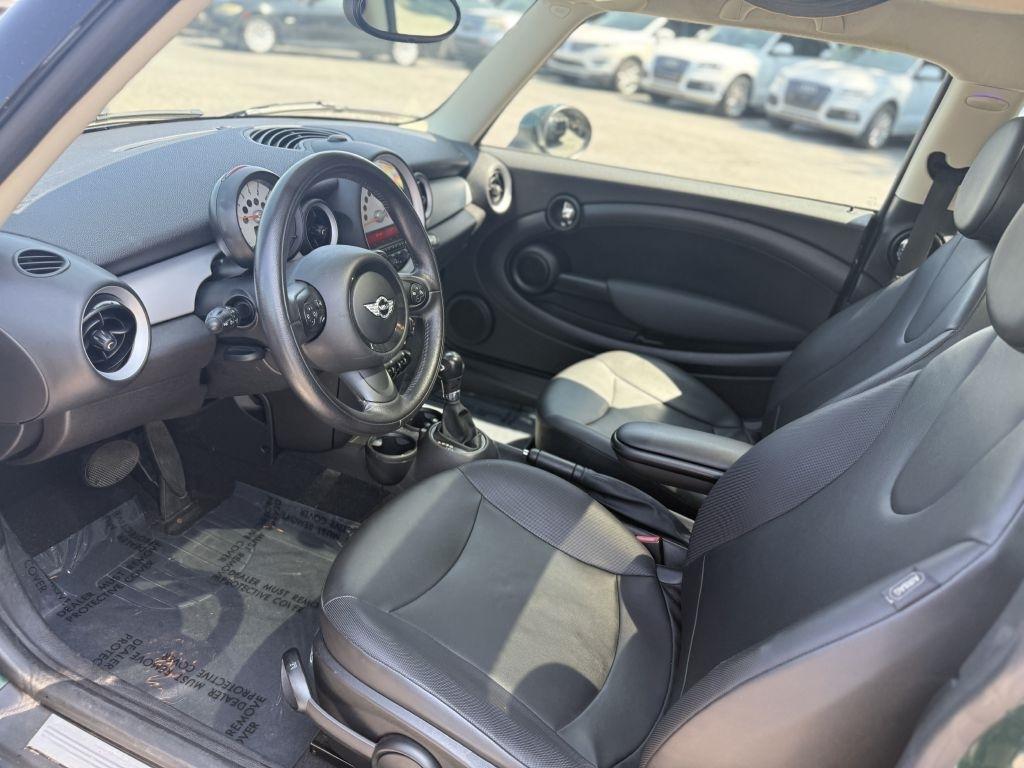 MINI Cooper Clubman 2dr Cpe 2014