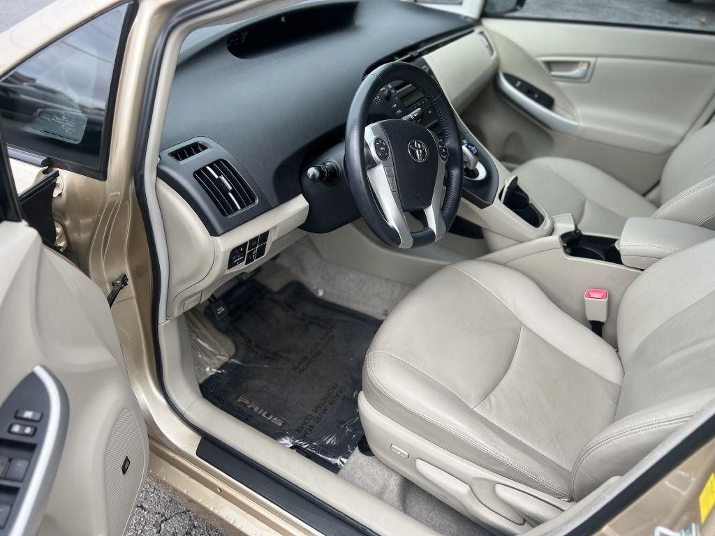 Toyota Prius 5dr HB III (Natl) 2010