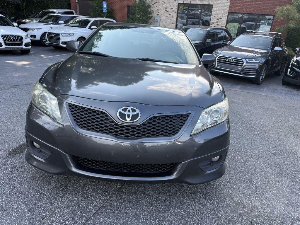 Toyota Camry 4dr Sdn I4 Man (Natl) 2010