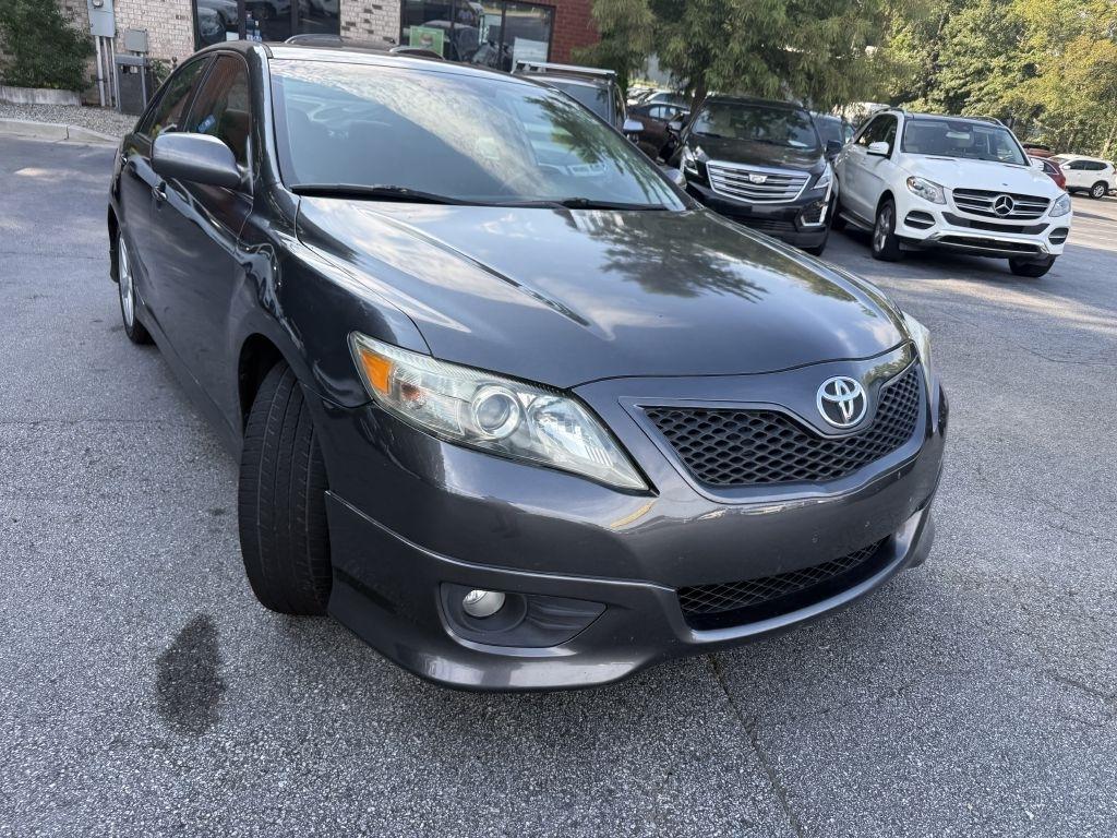 Toyota Camry 4dr Sdn I4 Man (Natl) 2010