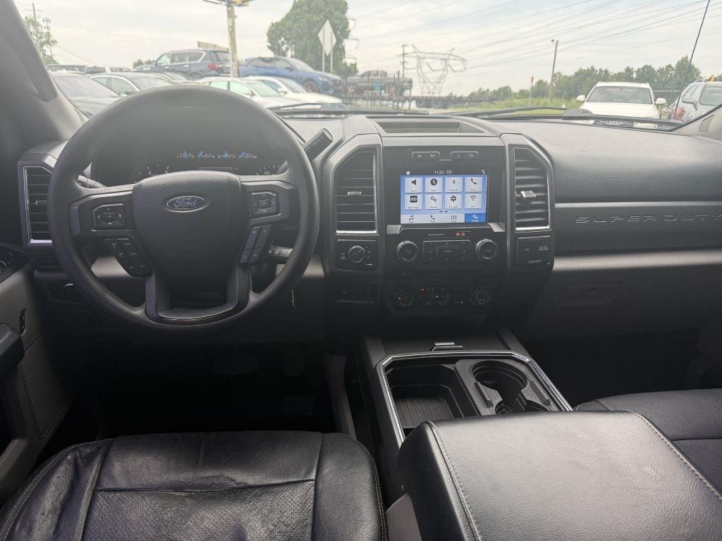 Ford Super Duty F-250 SRW King Ranch 4WD Crew Cab 8' Box 2017