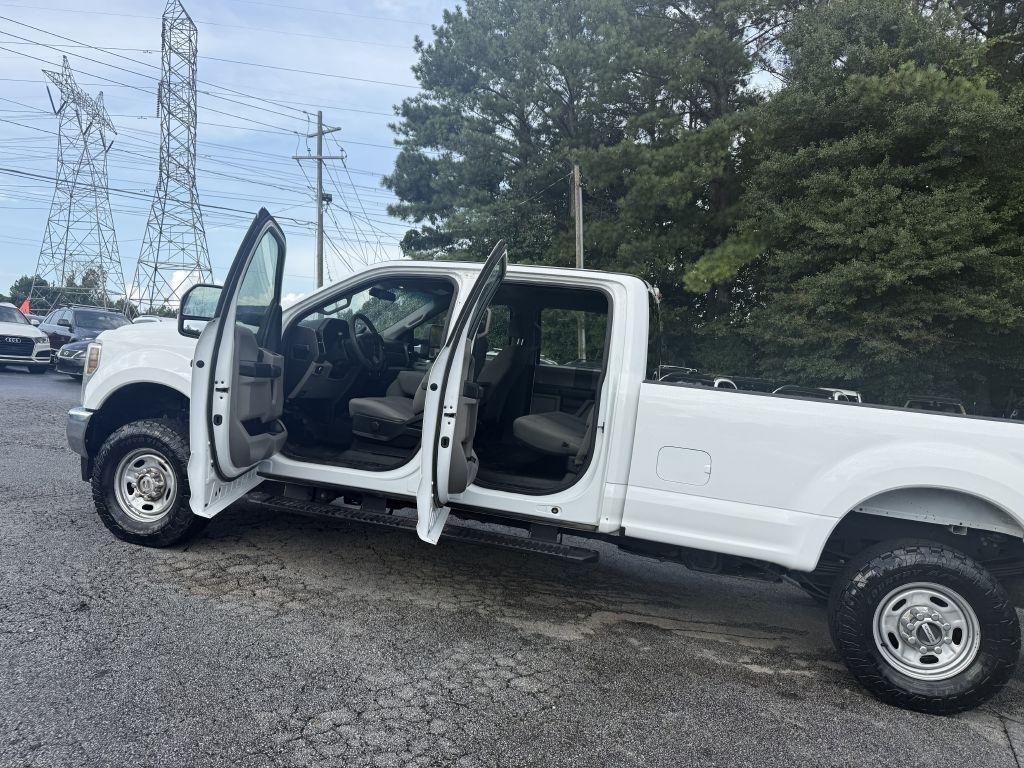 Ford Super Duty F-350 SRW King Ranch 4WD Crew Cab 8' Box 2019