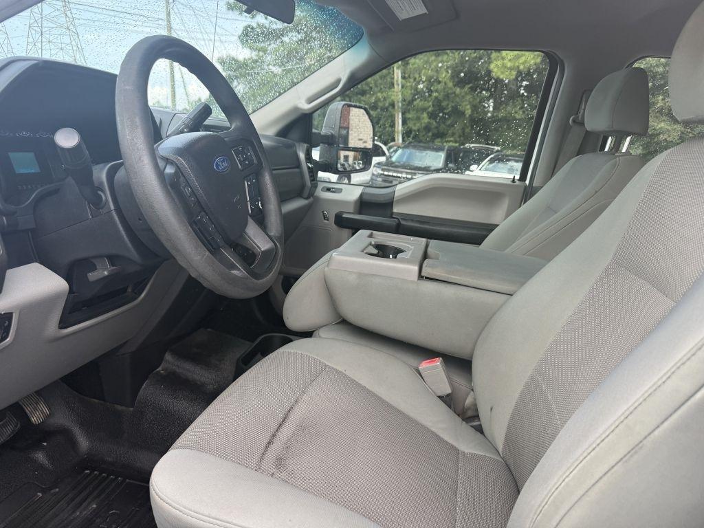 Ford Super Duty F-350 SRW King Ranch 4WD Crew Cab 8' Box 2019