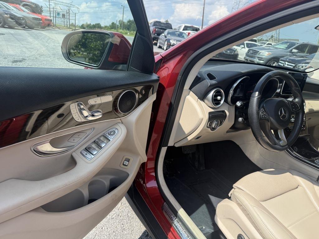 Mercedes-Benz GLC GLC 300 SUV 2019