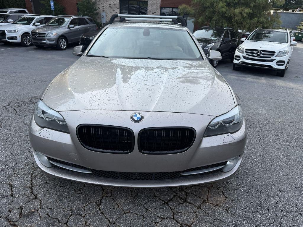 BMW 5 Series 4dr Sdn 535i RWD 2011