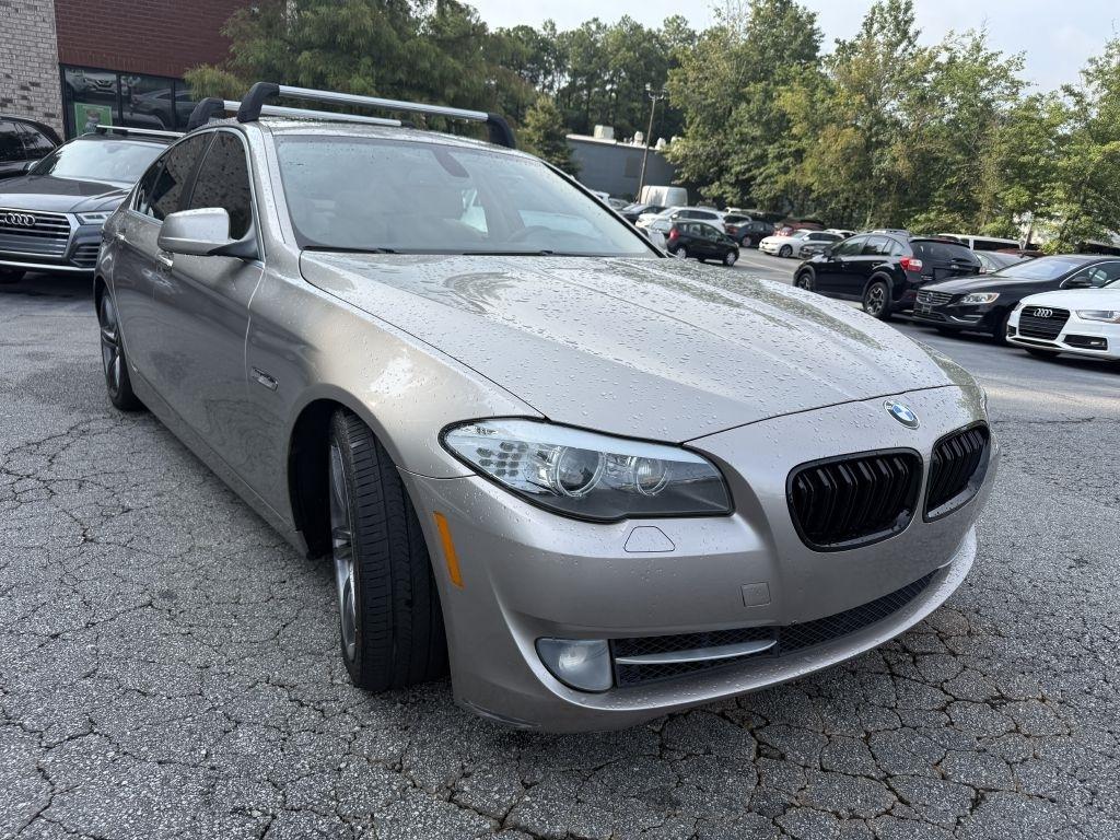 BMW 5 Series 4dr Sdn 535i RWD 2011