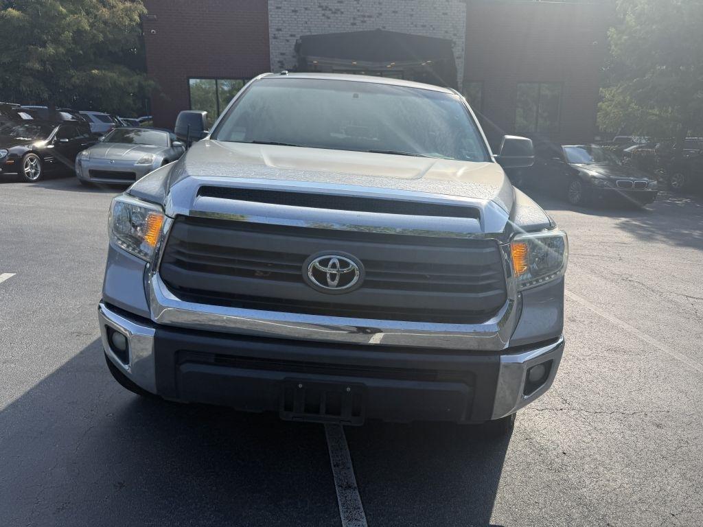 Toyota Tundra 2WD Truck CrewMax 5.7L V8 6-Spd AT SR5 (Natl) 2014