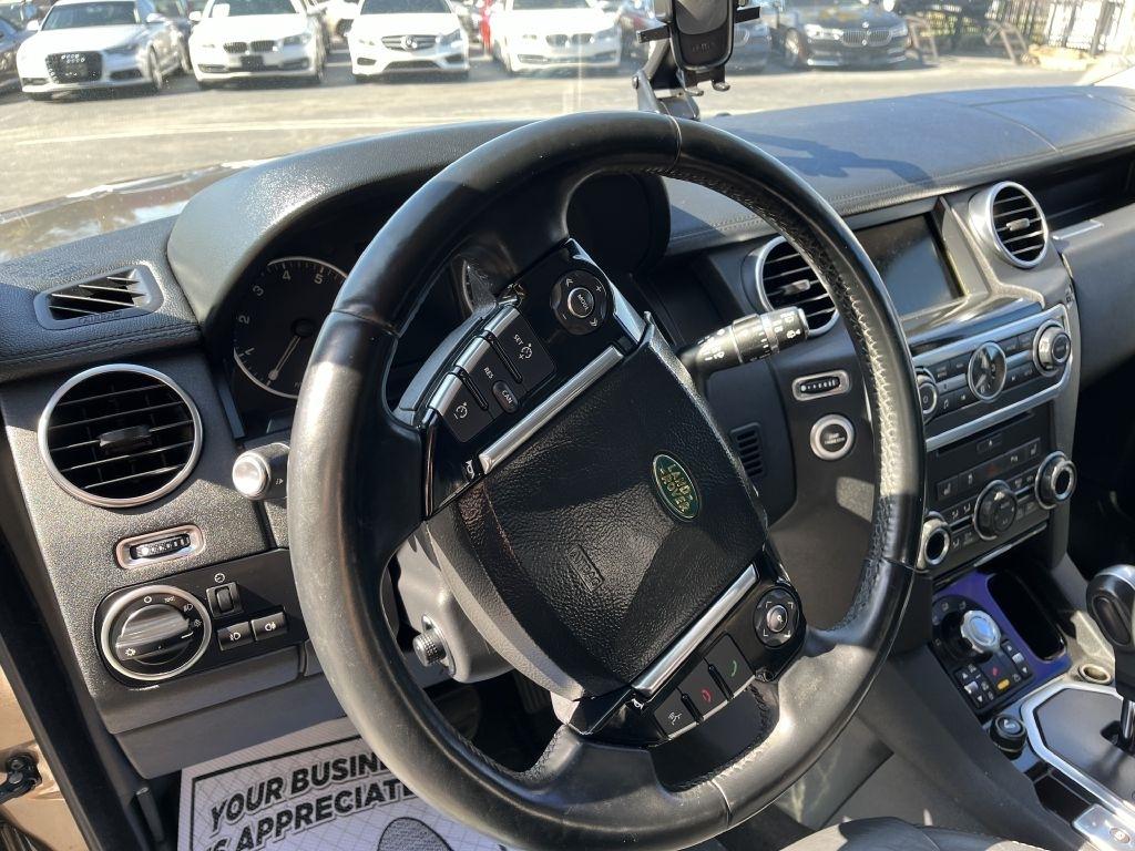 Land Rover LR4 4WD 4dr LUX 2013