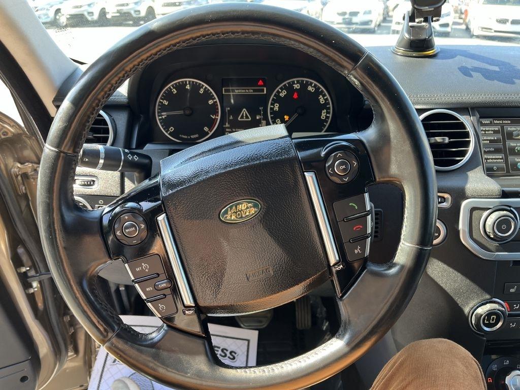 Land Rover LR4 4WD 4dr LUX 2013