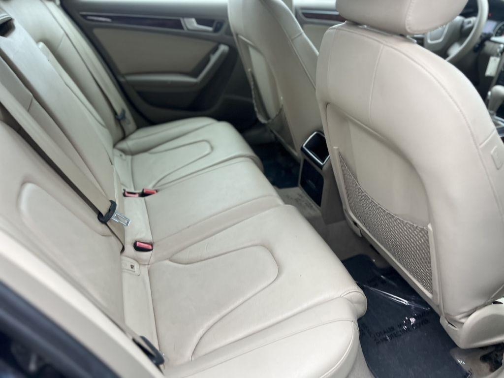 Audi A4 4dr Sdn Auto quattro 2.0T Premium 2012