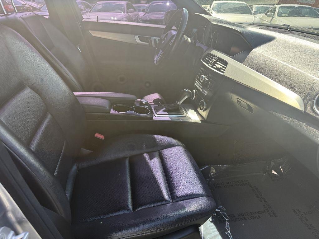 Mercedes-Benz C-Class 4dr Sdn C 250 Sport RWD 2013