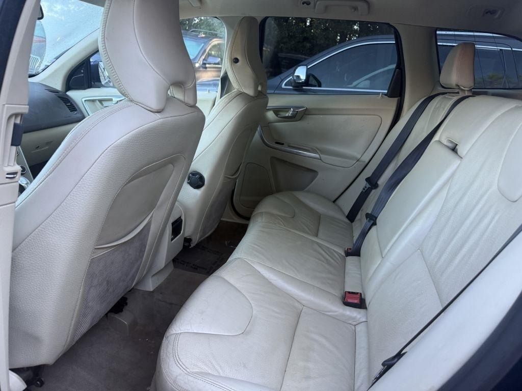 Volvo XC60 AWD 4dr T6 2013