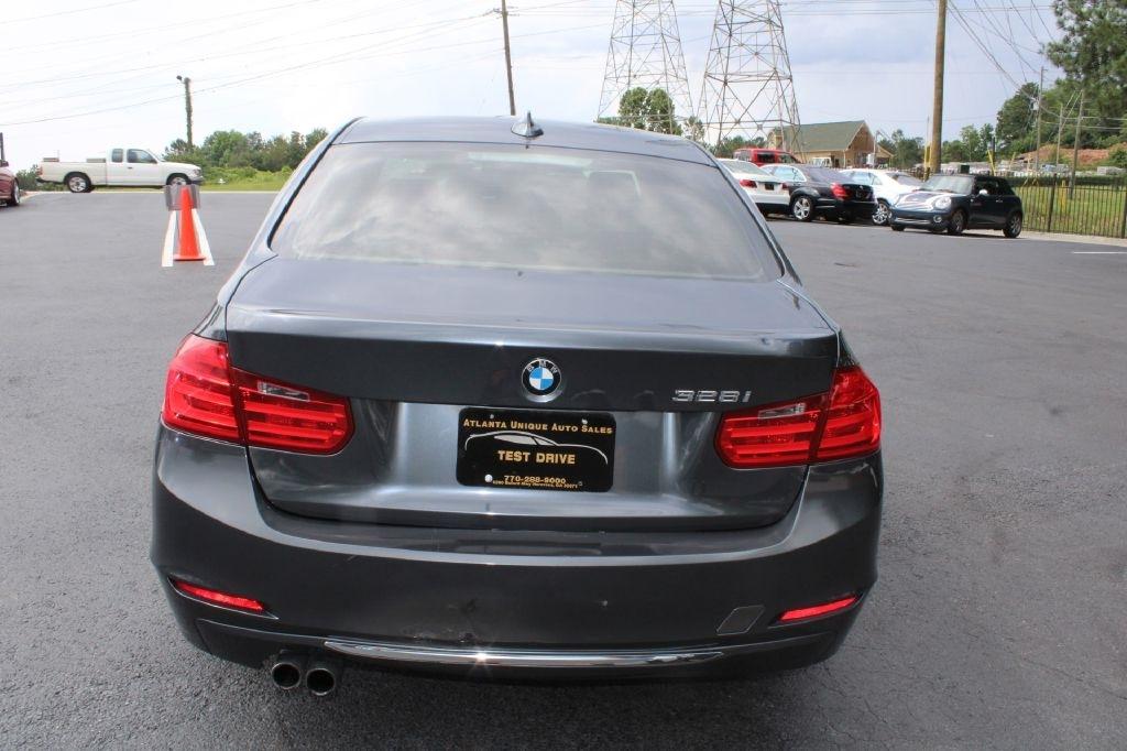 BMW 3 Series 4dr Sdn 328i RWD South Africa 2013