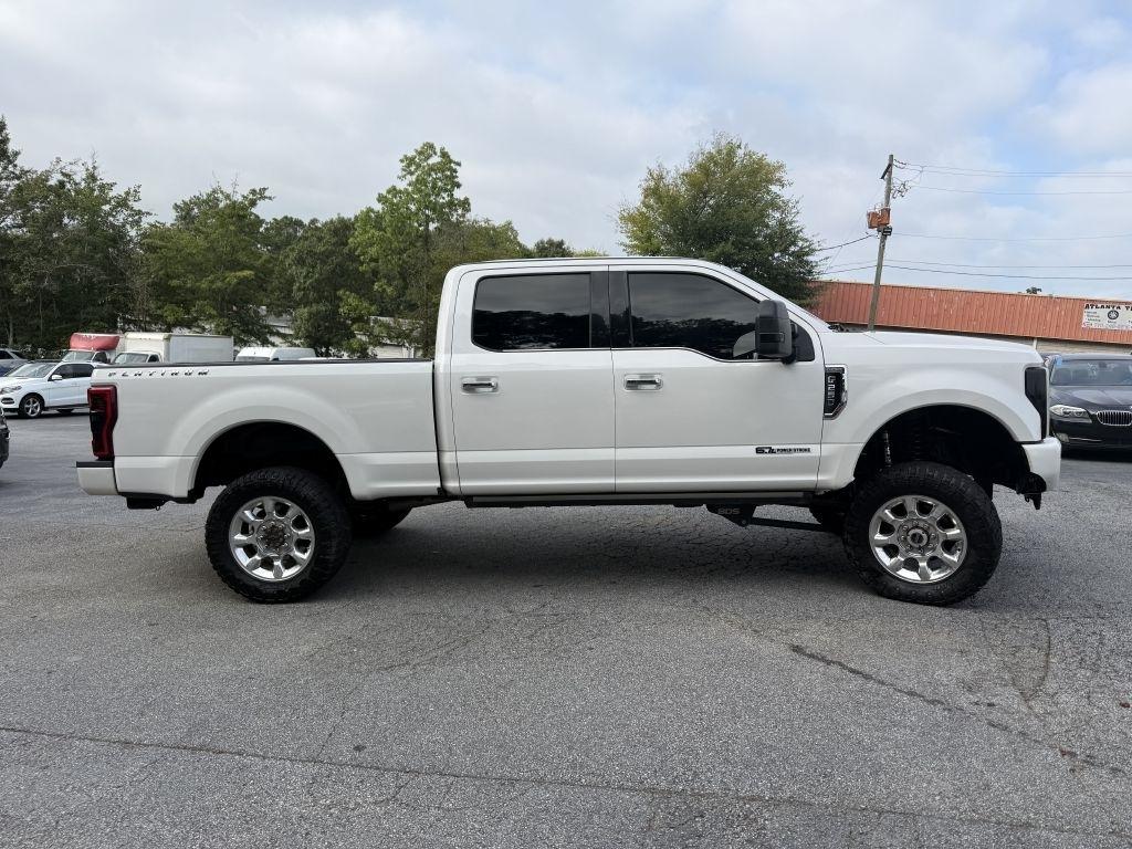 Ford Super Duty F-250 SRW King Ranch 4WD Crew Cab 8' Box 2017