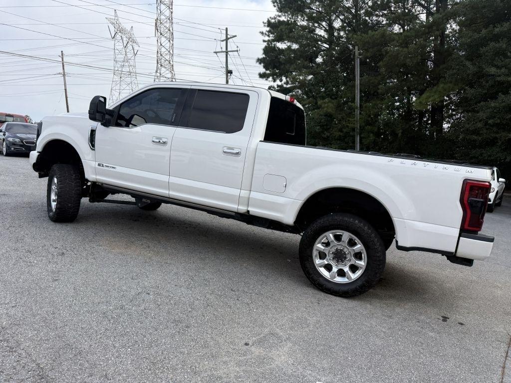 Ford Super Duty F-250 SRW King Ranch 4WD Crew Cab 8' Box 2017