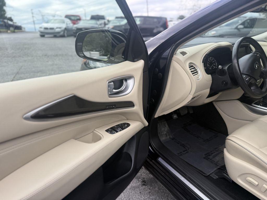 Infiniti QX60 2019.5 LUXE AWD 2019
