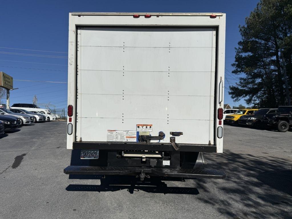Ford E-Series Cutaway E-350 DRW 138" WB 2017