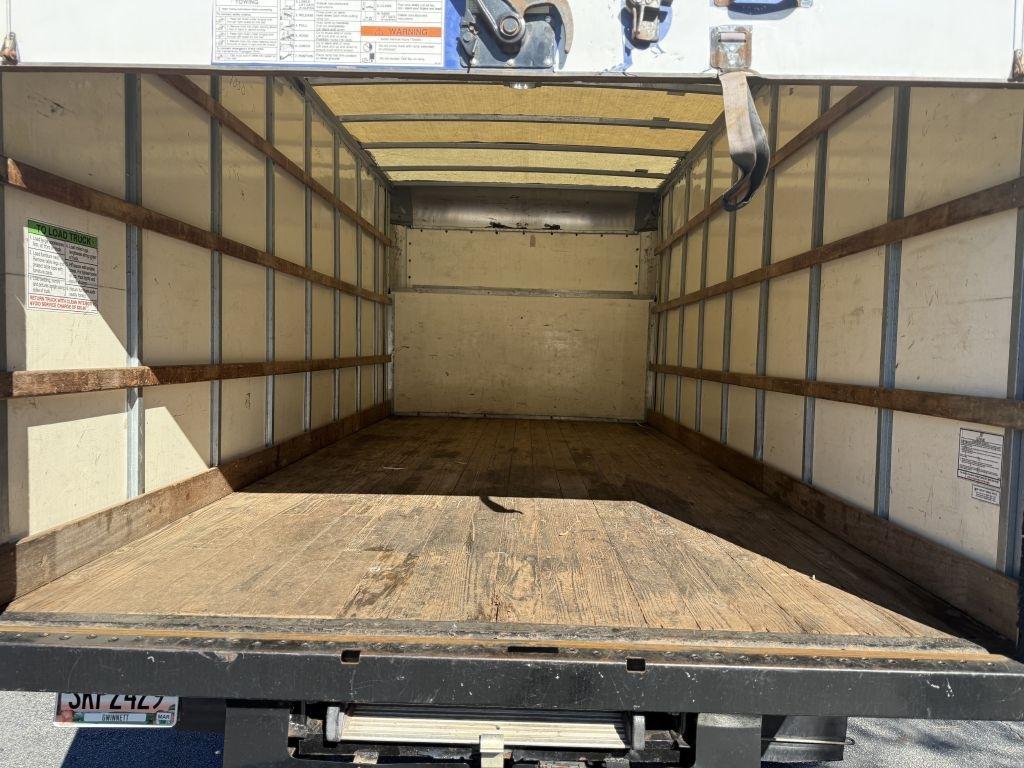 Ford E-Series Cutaway E-350 DRW 138" WB 2017