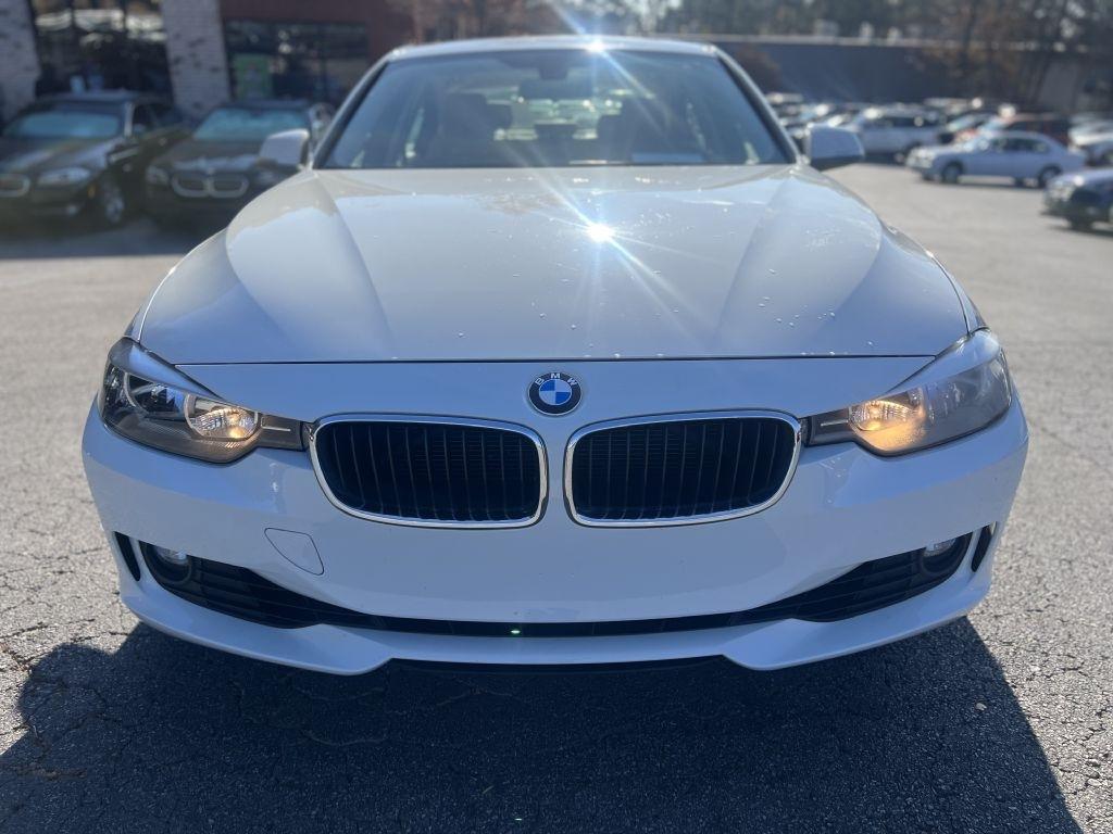 BMW 3 Series 4dr Sdn 328i RWD 2014
