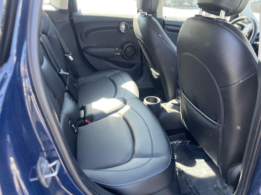 MINI Cooper Hardtop 4 Door 4dr HB 2015