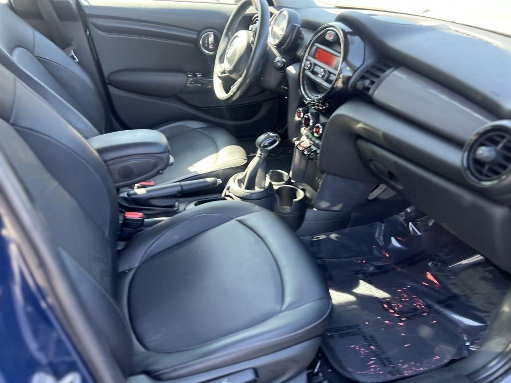 MINI Cooper Hardtop 4 Door 4dr HB 2015