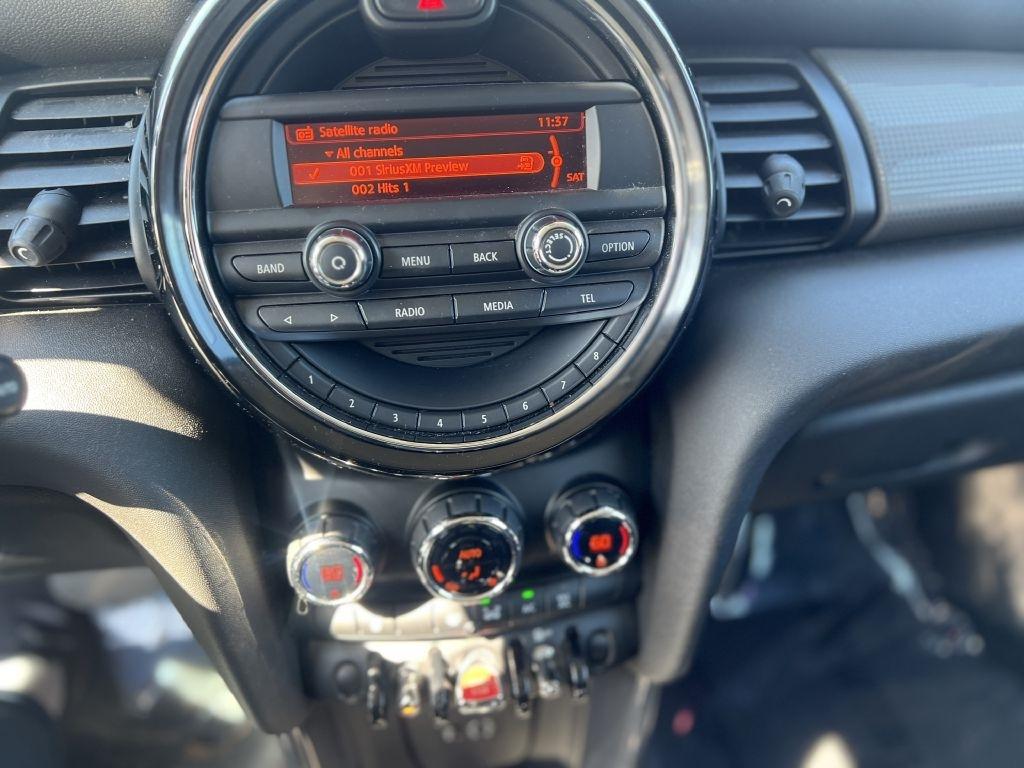 MINI Cooper Hardtop 4 Door 4dr HB 2015