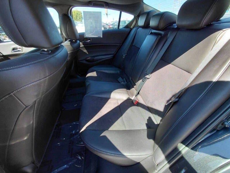 Acura ILX 4dr Sdn w/Technology Plus/A-SPEC Pkg 2016