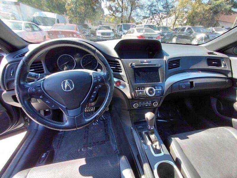 Acura ILX 4dr Sdn w/Technology Plus/A-SPEC Pkg 2016