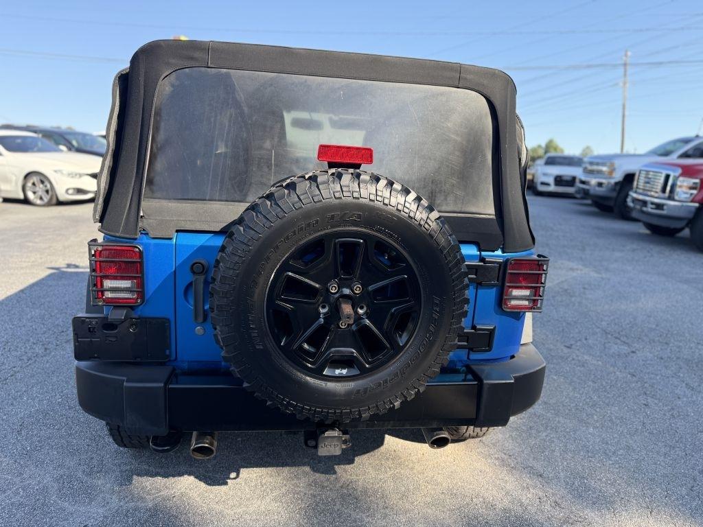Jeep Wrangler 4WD 2dr Willys Wheeler 2015