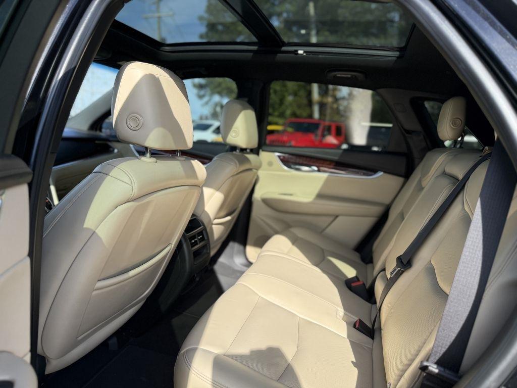 Cadillac XT5 AWD 4dr Premium Luxury 2017