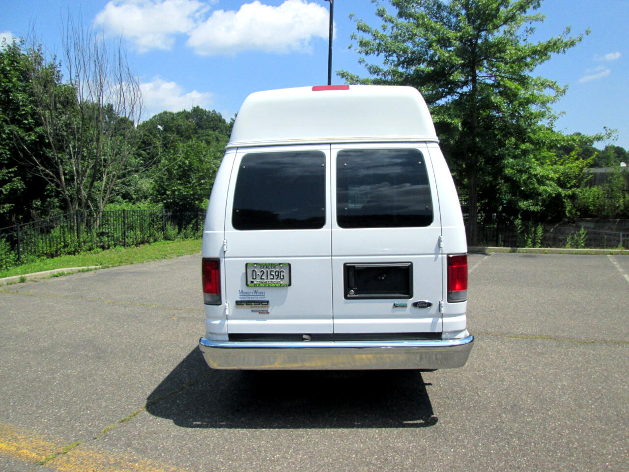 Ford Econoline E-250 Extended 2013 Ford Econoline E-250 Extended 2013