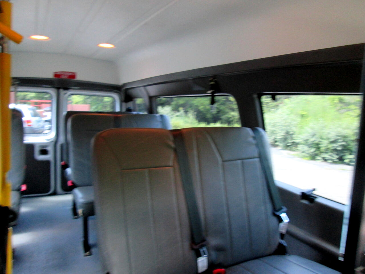 Ford Econoline E-250 Extended 2013 Ford Econoline E-250 Extended 2013