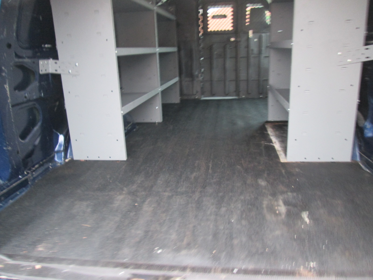 Ford Econoline E-350 Super Duty Extended 2014