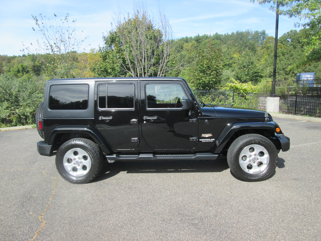 Jeep Wrangler Unlimited Sahara 4WD 2015