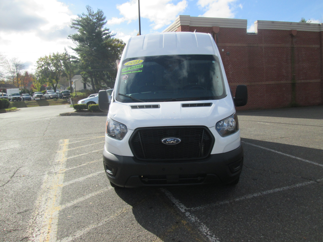 Ford Transit 250 Van Low Roof w/Sliding Pass. 130-in. WB 2021 Ford Transit 250 Van Low Roof w/Sliding Pass. 130-in. WB 2021