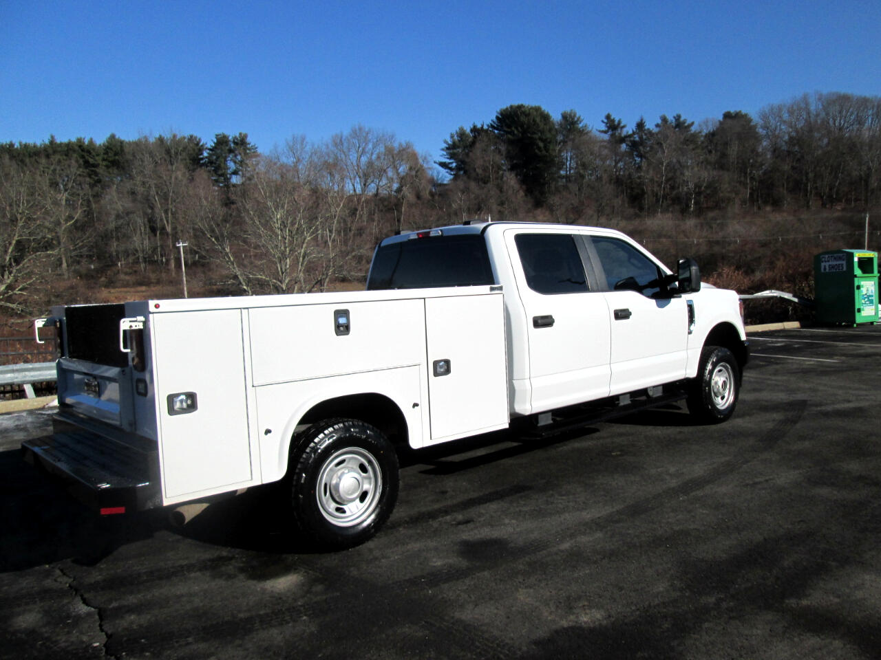 Ford F-350 SD XL Crew Cab Long Bed 4WD 2022