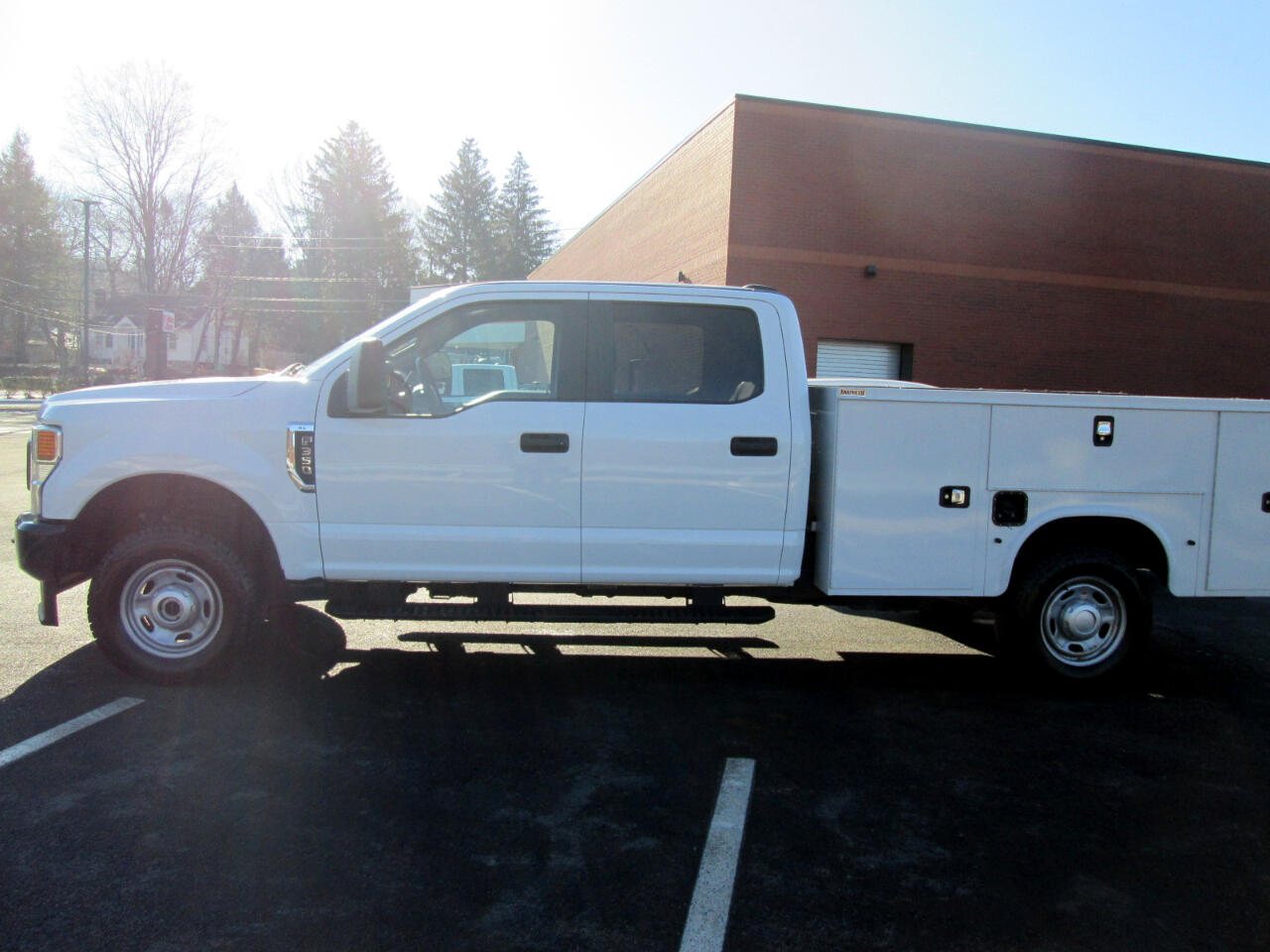 Ford F-350 SD XL Crew Cab Long Bed 4WD 2022