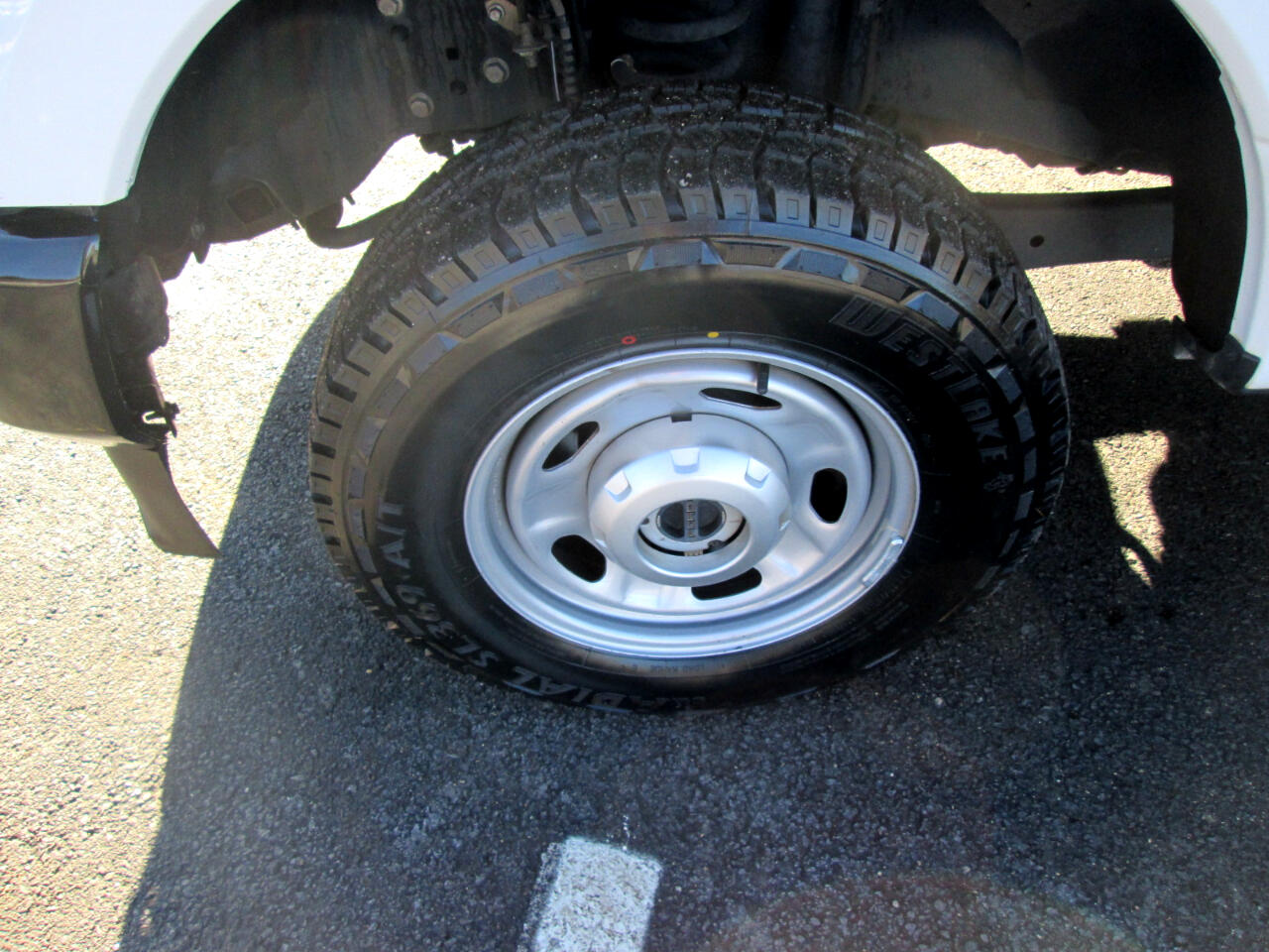 Ford F-350 SD XL Crew Cab Long Bed 4WD 2022