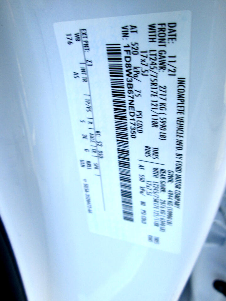 Ford F-350 SD XL Crew Cab Long Bed 4WD 2022