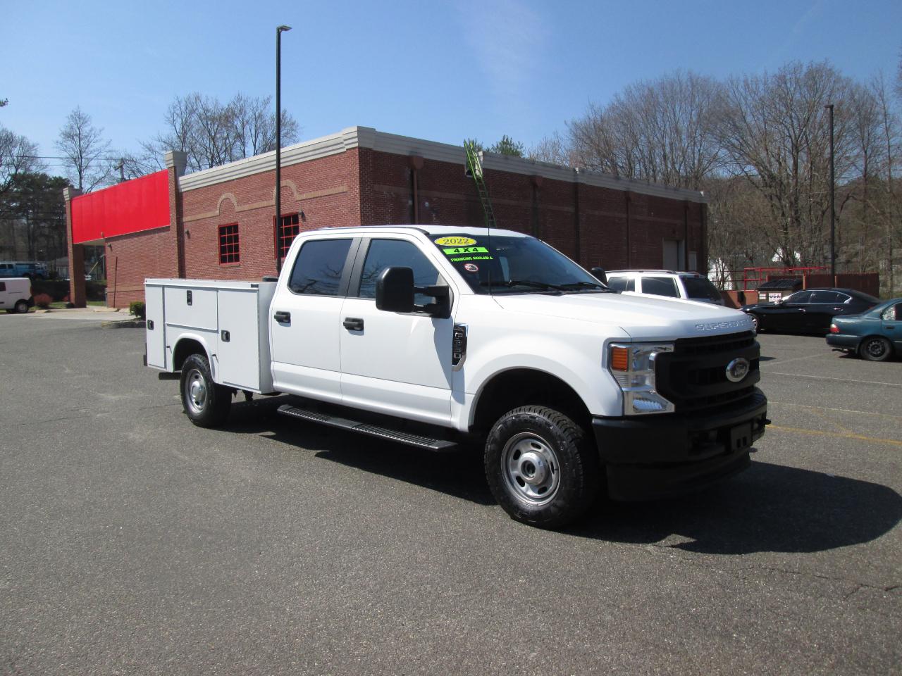 Ford F-350 SD XL Crew Cab Long Bed 4WD 2022