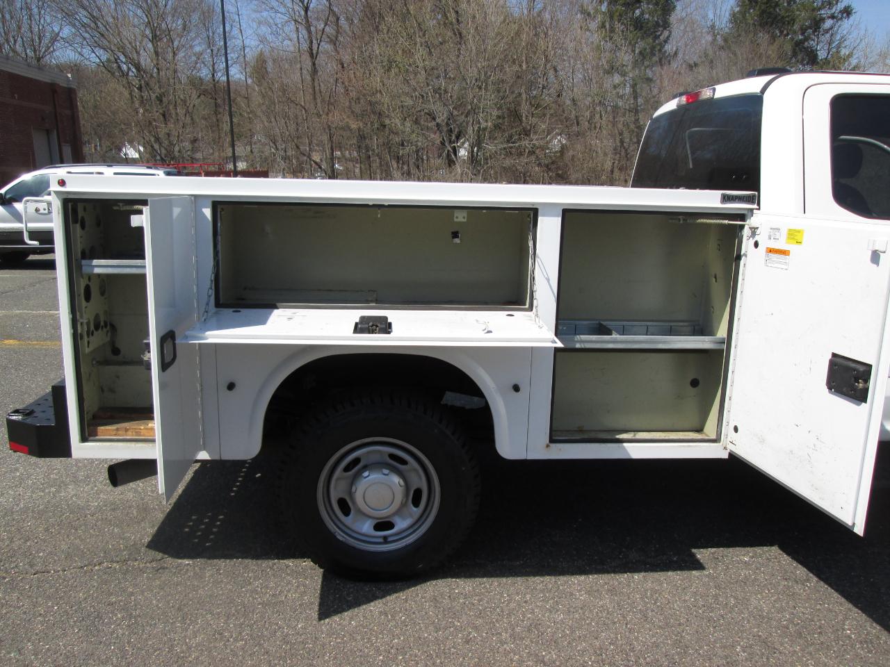 Ford F-350 SD XL Crew Cab Long Bed 4WD 2022